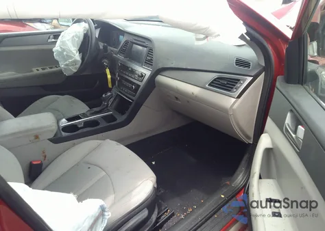 2017 Hyundai Sonata Se z USA, uszkodzony, nr VIN 5NPE24AF3HH580997